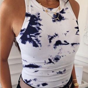 CBR Women's Blue and White Tie-Dye Tank Top Size Medium